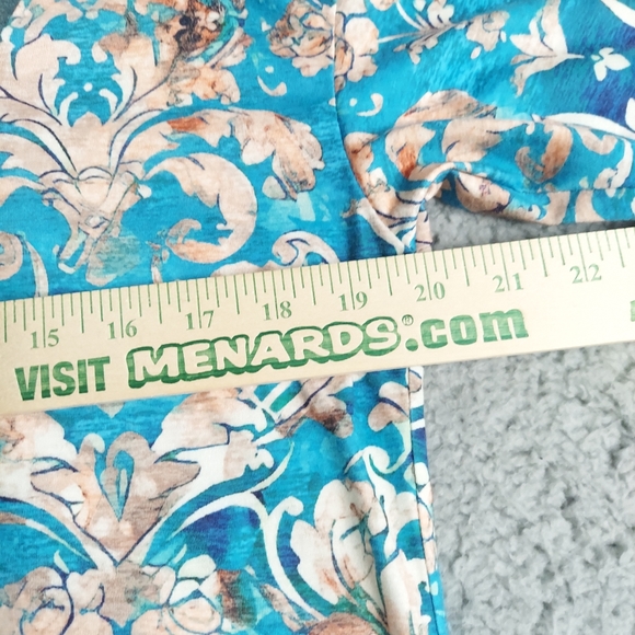 Just Fashion Pullover Top M Blue Paisley Mock Button Collar Soft Cozy Pullover - Picture 8 of 13